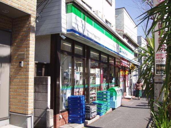 メトロ新高円寺マンション(ファミリーマート高円寺梅里店)