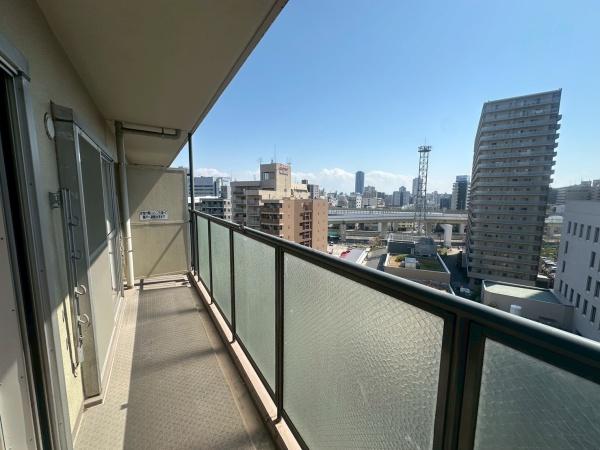 ファミール阿波座
