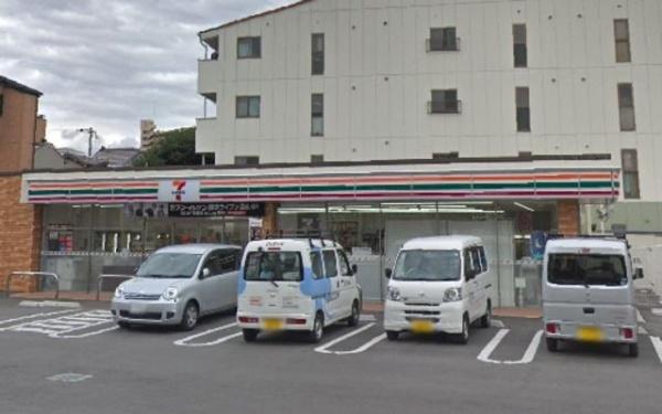 サニーヒルズ都島北通(セブンイレブン大阪内代店)