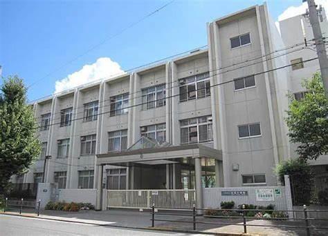 天保山第五コーポ第一号棟(大阪市立築港小学校)