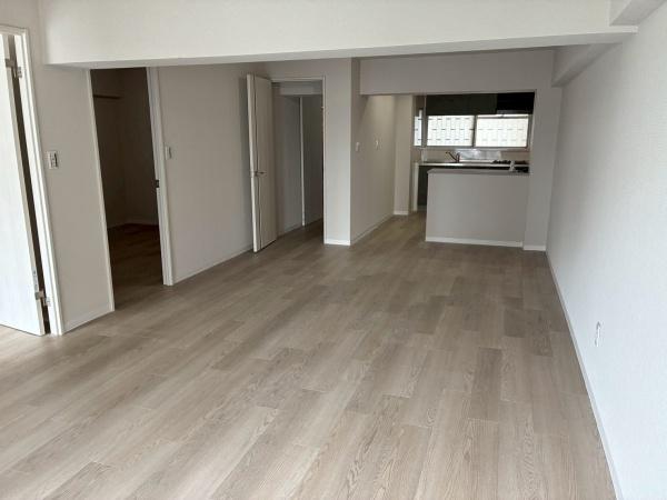 クローバーハイツ森小路１号棟