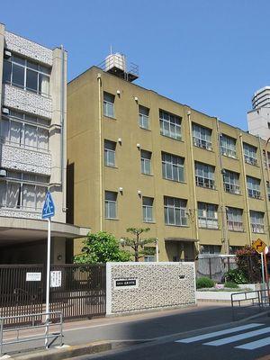 ベルパークシティB棟(大阪市立友渕中学校)