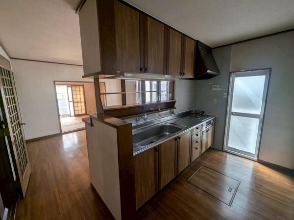 羽曳野市東阪田の中古一戸建て