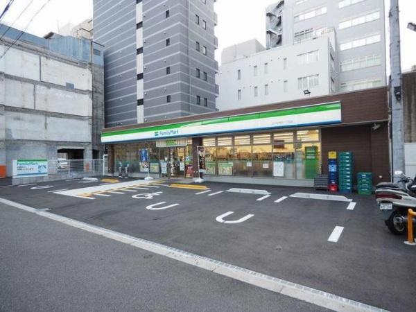 ジオタワー堺筋本町(ファミリーマート北久宝寺町一丁目店)
