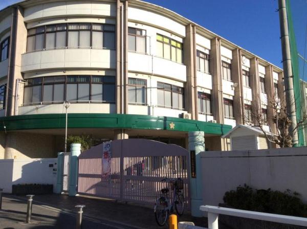 ライオンズマンション大正橋公園(大阪市立三軒家西小学校)