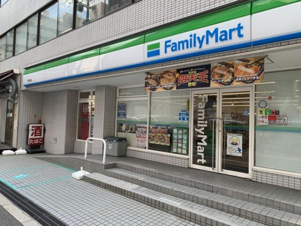 エステムプラザ本町クロス(ファミリーマート南本町店)