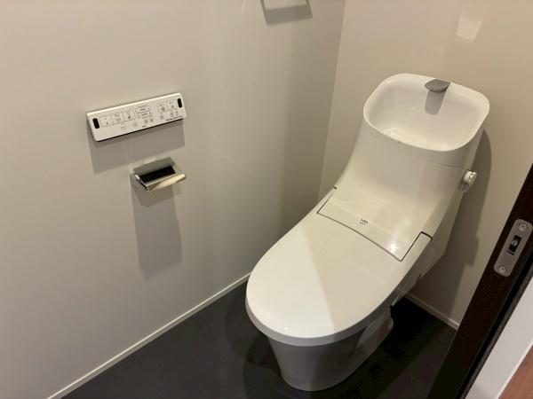 クローバーハイツ江戸堀(トイレ)