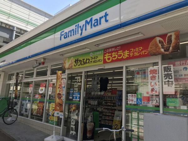 グラン・シティオ心斎橋EAST(ファミリーマート島之内周防町店)