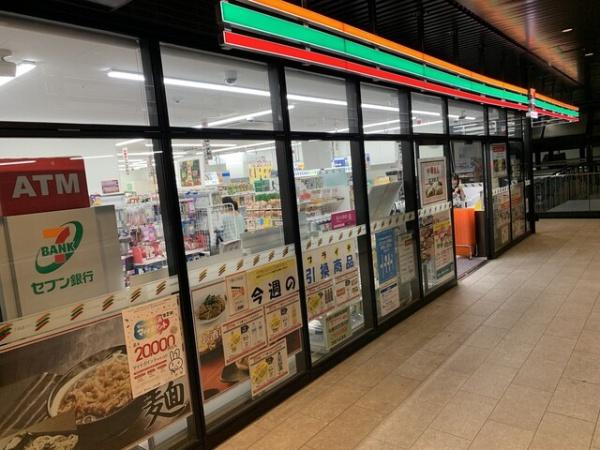 エクセレントOBPバンクス(セブンイレブンハートインヴィアイン大阪京橋店)