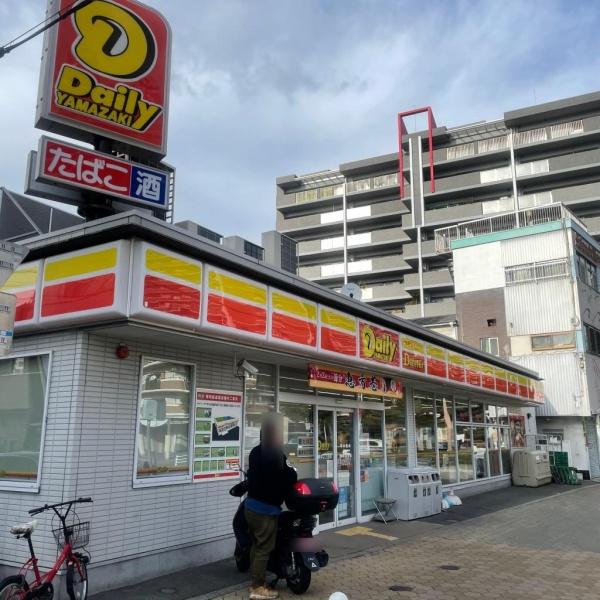 さくら13番館(デイリーヤマザキ長柄中2丁目店)