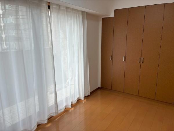 リーガルあみだ池新町