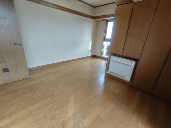 朝日プラザアルティマタワーズ