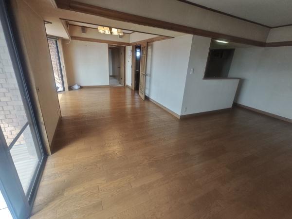 朝日プラザアルティマタワーズ