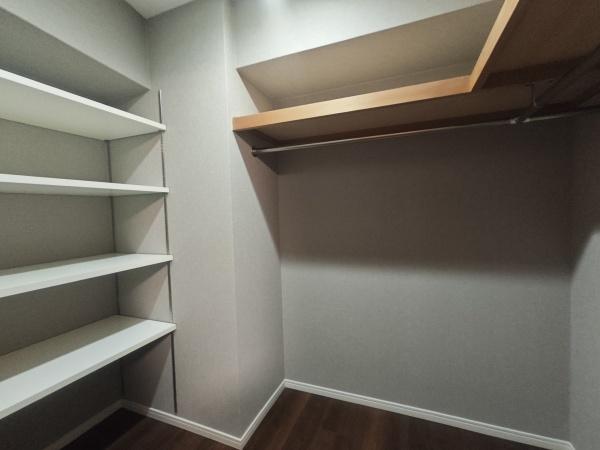 リーガル南船場Ⅱ(収納)