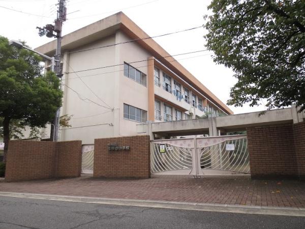 豊中市宮山町3丁目の土地(豊中市立桜井谷小学校)