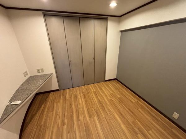クローバーハイツ森小路３号棟