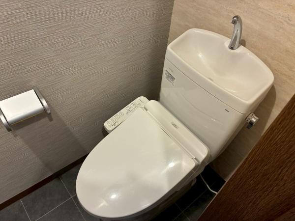 大阪市都島区高倉町3丁目の中古一戸建て(トイレ)