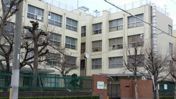新北島コーポ３号棟(大阪市立新北島小学校)