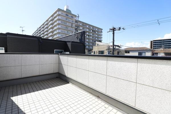 大阪市東成区大今里南5丁目の中古一戸建て(バルコニー)