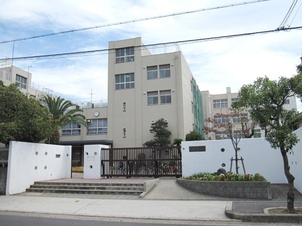 レジオン住之江公園(大阪市立住之江小学校)