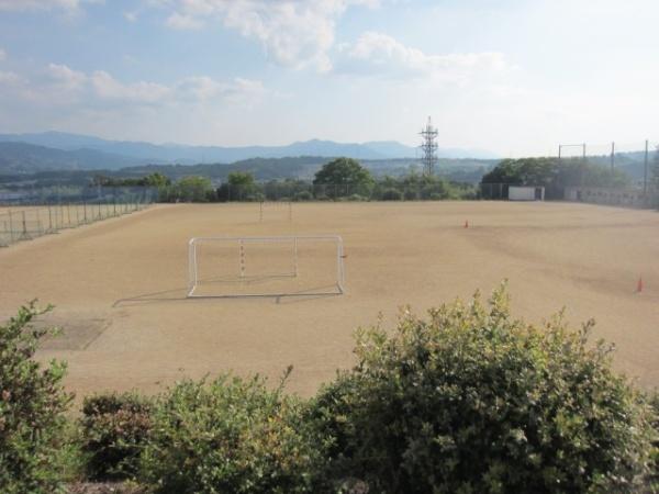 橋本市さつき台２丁目の中古一戸建て(橋本市立紀見東中学校)