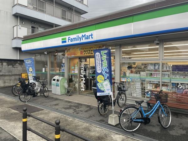 尼崎市常松１丁目の中古一戸建て(ファミリーマート尼崎常松店)