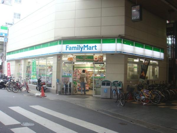 グランアッシュ新深江(ファミリーマート東大阪足代北一丁目店)