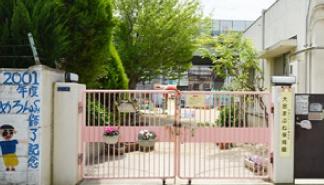 旭コーポＡ棟(大宮まぶね保育園)