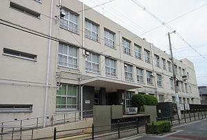 グランドメゾン山坂町(大阪市立北田辺小学校)