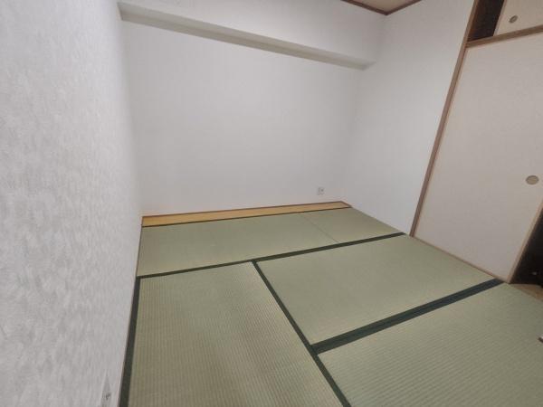 パインコート松屋町