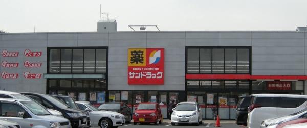 ビープレイス　B棟(サンドラッグ横堤店)