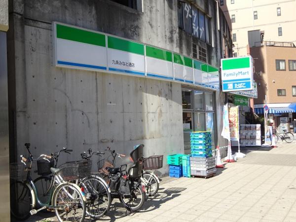 エスポアール千代崎(ファミリーマート九条みなと通店)