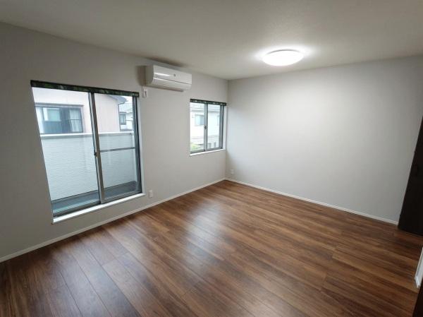 伊丹市荒牧１丁目の中古一戸建て