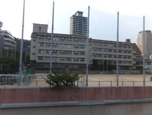 神戸ハーバータワー　31階部分(神戸市立神戸生田中学校)
