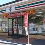 メイツブラン伊丹(セブンイレブン伊丹北本町3丁目店)