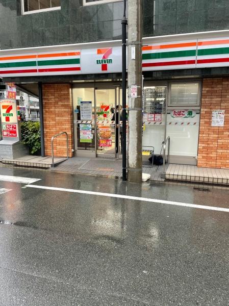 ディーグラフォート大阪NYタワーHIGOBASHI(セブンイレブン大阪高麗橋4丁目店)