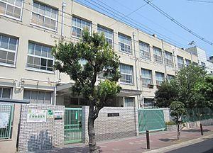 大阪市港区磯路３丁目の中古一戸建て(大阪市立磯路小学校)
