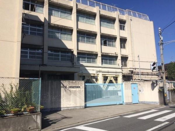 グランアッシュ谷町ラフィナーテ(大阪市立中央小学校)