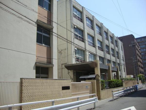 リバーガーデン福島木洩れ日の丘ＡＢ棟(大阪市立鷺洲小学校)