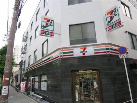 OAPレジデンスタワー東館(セブンイレブン大阪アメニティパーク前店)