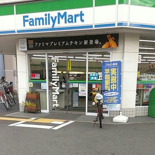 リブコート塚本(ファミリーマート野里一丁目店)