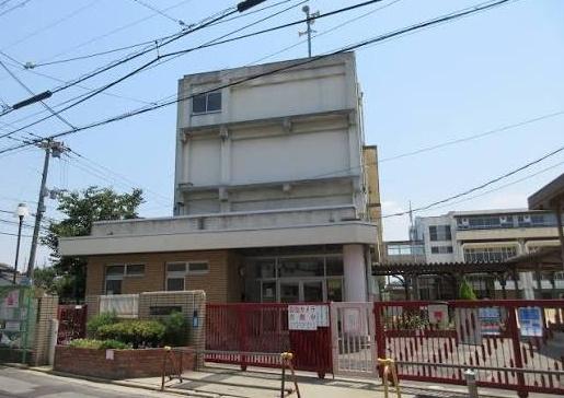 堺市西区浜寺石津町中５丁の中古一戸建て(堺市立浜寺小学校)