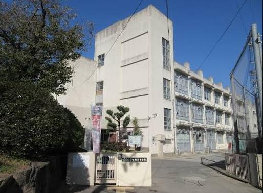 堺市東区野尻町の中古一戸建て(堺市立東百舌鳥中学校)