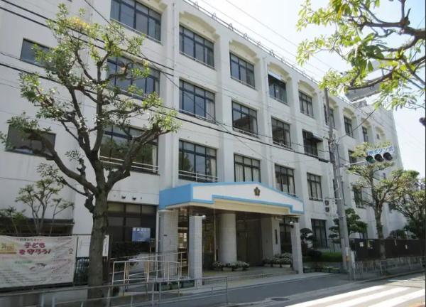 リバーサイドコープ長柄(大阪市立豊仁小学校)