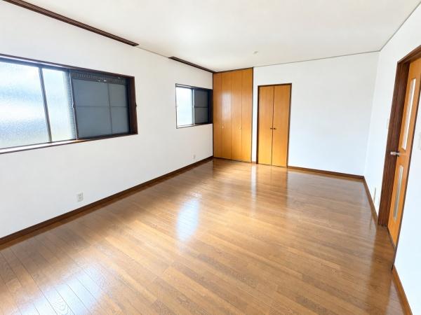 茨木市南春日丘５丁目の中古一戸建て