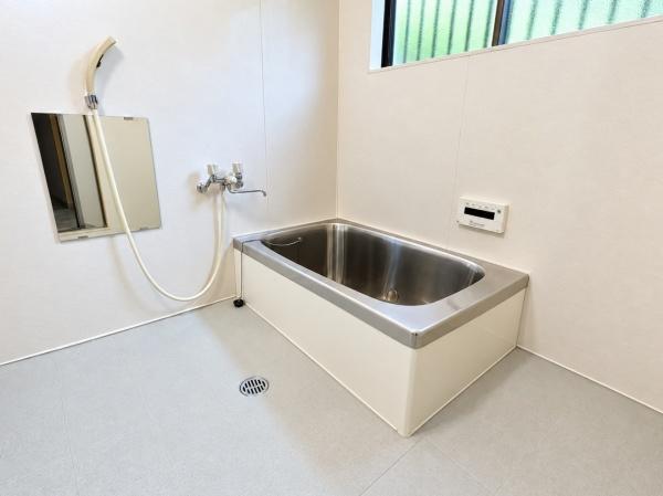 西宮市苦楽園三番町の中古一戸建て