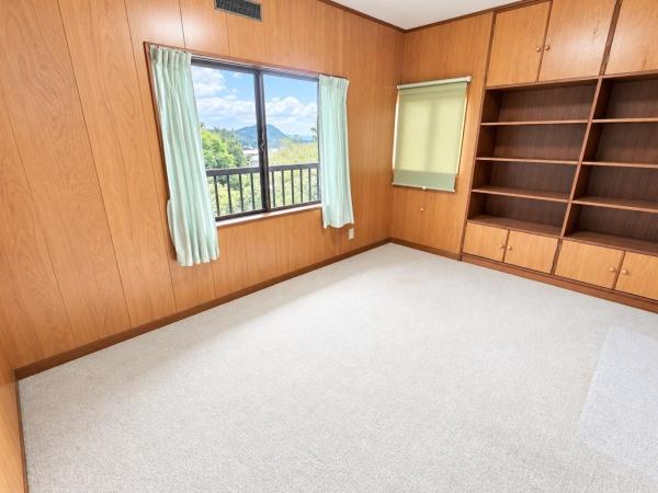 西宮市苦楽園三番町の中古一戸建て