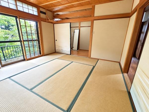 西宮市苦楽園三番町の中古一戸建て