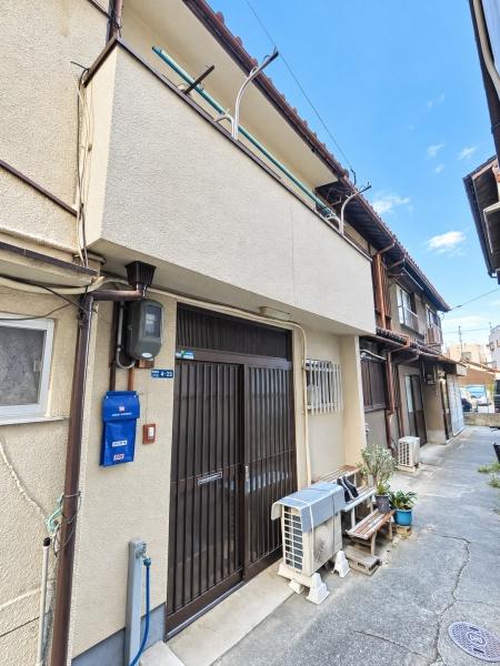 尼崎市杭瀬北新町３丁目の中古テラスハウス