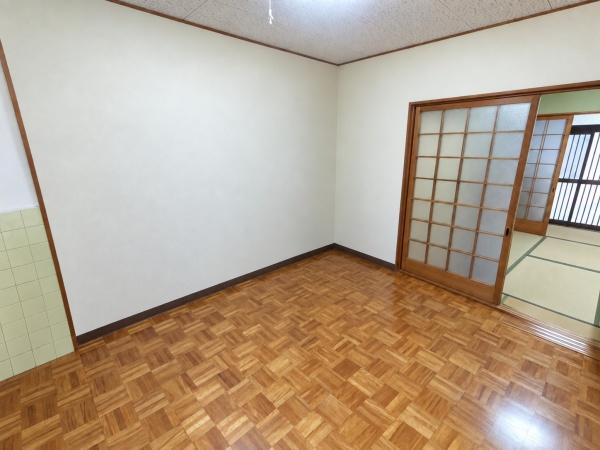 尼崎市杭瀬北新町３丁目の中古テラスハウス
